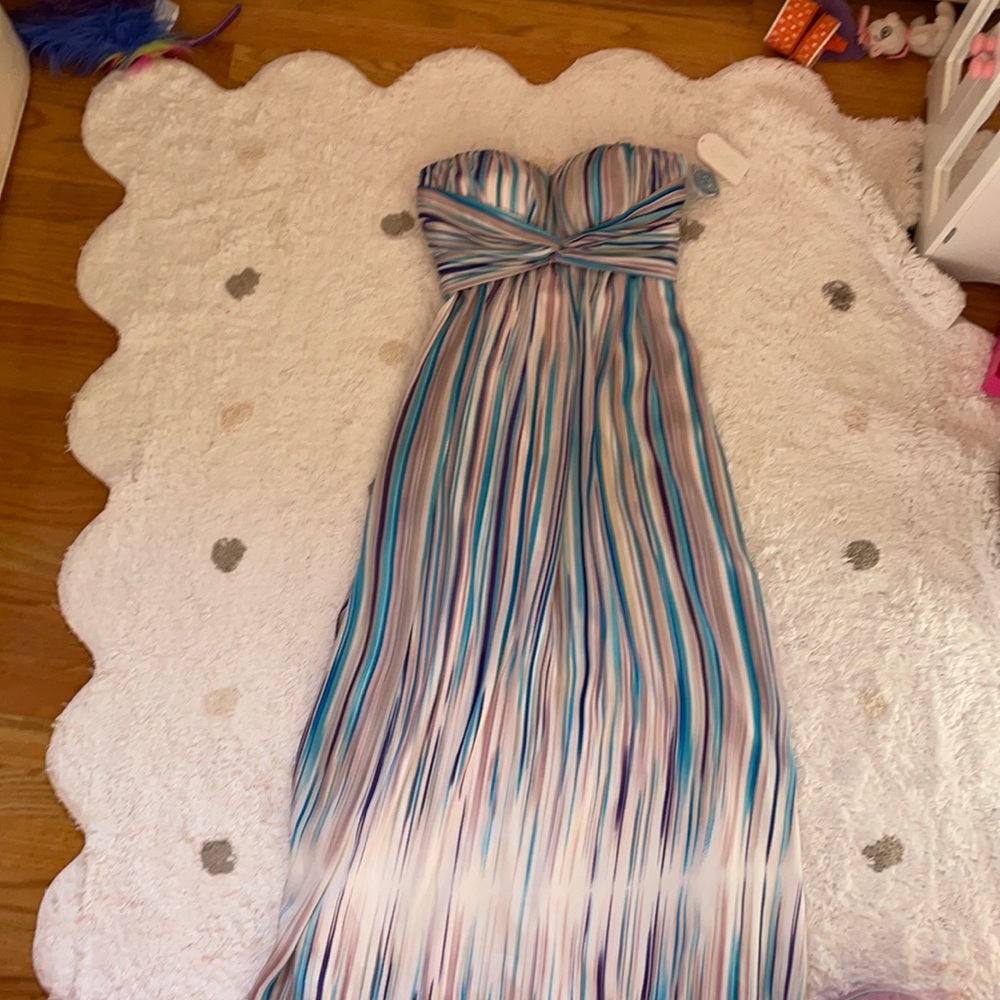 Never worn Jessica Simpson striped sweetheart Multi color elegant maxi dress